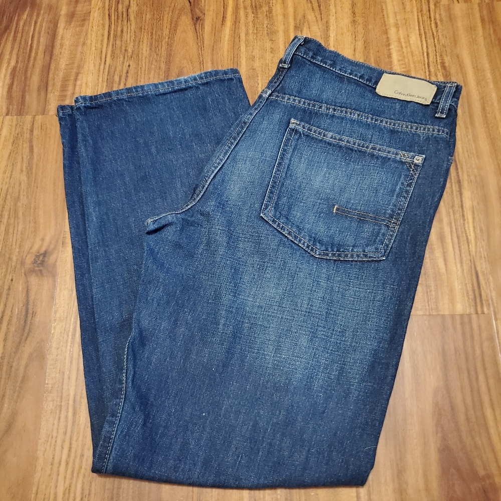 Calvin Klein Mens Relaxed Straight Leg Jeans